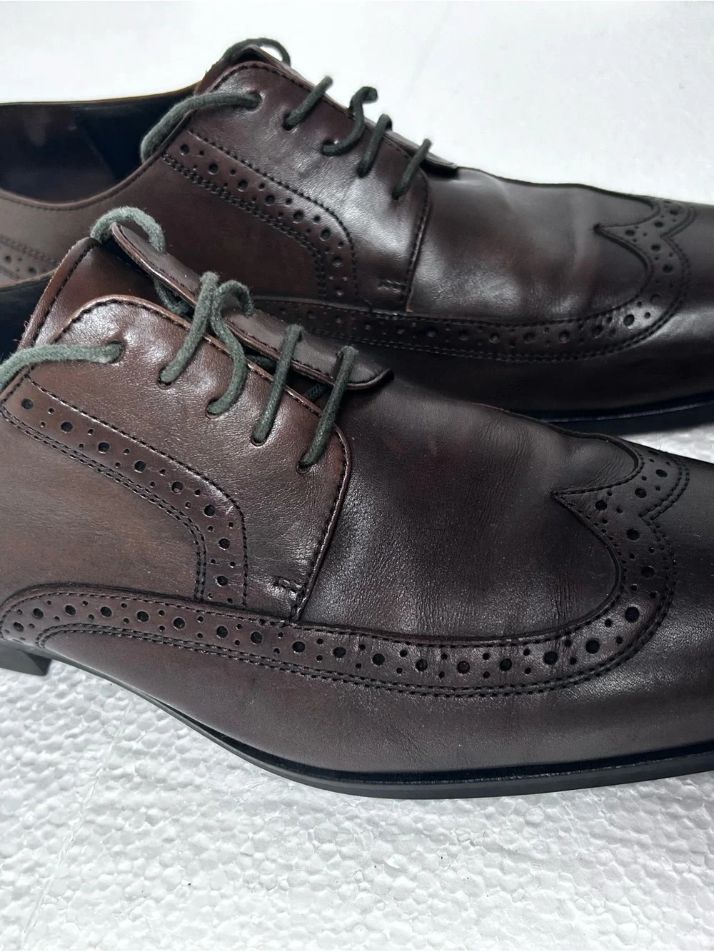 Hugo Boss Men's Dark Brown Wingtip Derby Shoes
